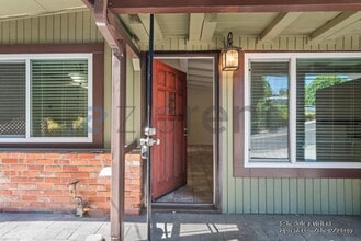 499 Pebble Dr in El Sobrante, CA - Building Photo - Building Photo