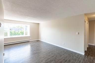 Lewis Court Apartments in Sault Ste Marie, ON - Building Photo - Building Photo