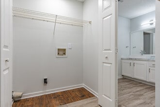 The Reserve of Byram in Byram, MS - Foto de edificio - Interior Photo