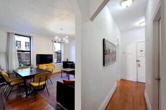 414 W 46th St in New York, NY - Building Photo - Building Photo