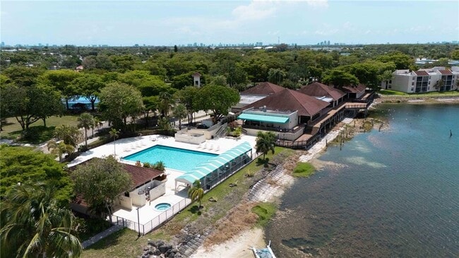 property at 110 Lake Emerald Dr