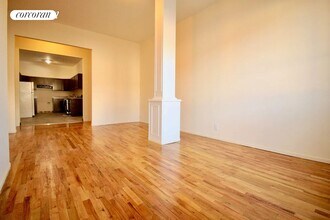 272 Willoughby Ave in Brooklyn, NY - Building Photo - Building Photo