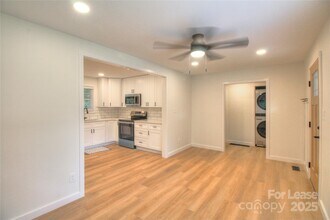 319 Howie Mine Rd in Waxhaw, NC - Building Photo - Building Photo