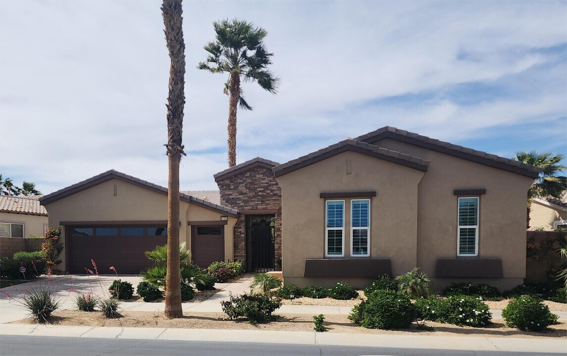 81934 Sun Cactus Ln in La Quinta, CA - Building Photo