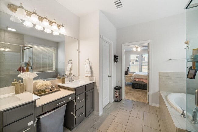 property at 1811 Smithers Landing Dr