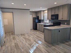 3617 N Grand Ave E in Springfield, IL - Building Photo - Building Photo