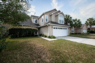 1916 Kadima Cir in Fort Walton Beach, FL - Building Photo - Building Photo