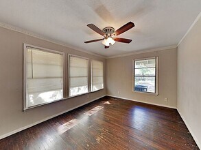 2631 Fonville Dr in Dallas, TX - Building Photo - Building Photo