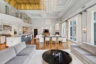 313 1st St in Hoboken, NJ - Building Photo - Building Photo