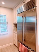 806 Cypress Grove Ln in Pompano Beach, FL - Building Photo - Building Photo