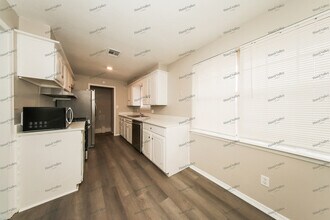 1408 St George Ave in Moore, OK - Building Photo - Building Photo