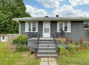 1126 N Hwy 25 Bypass in Travelers Rest, SC - Building Photo - Building Photo