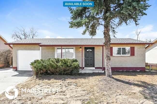 property at 15004 E Maxwell Pl