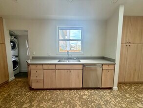 1256 Hopkins St in Berkeley, CA - Building Photo - Building Photo