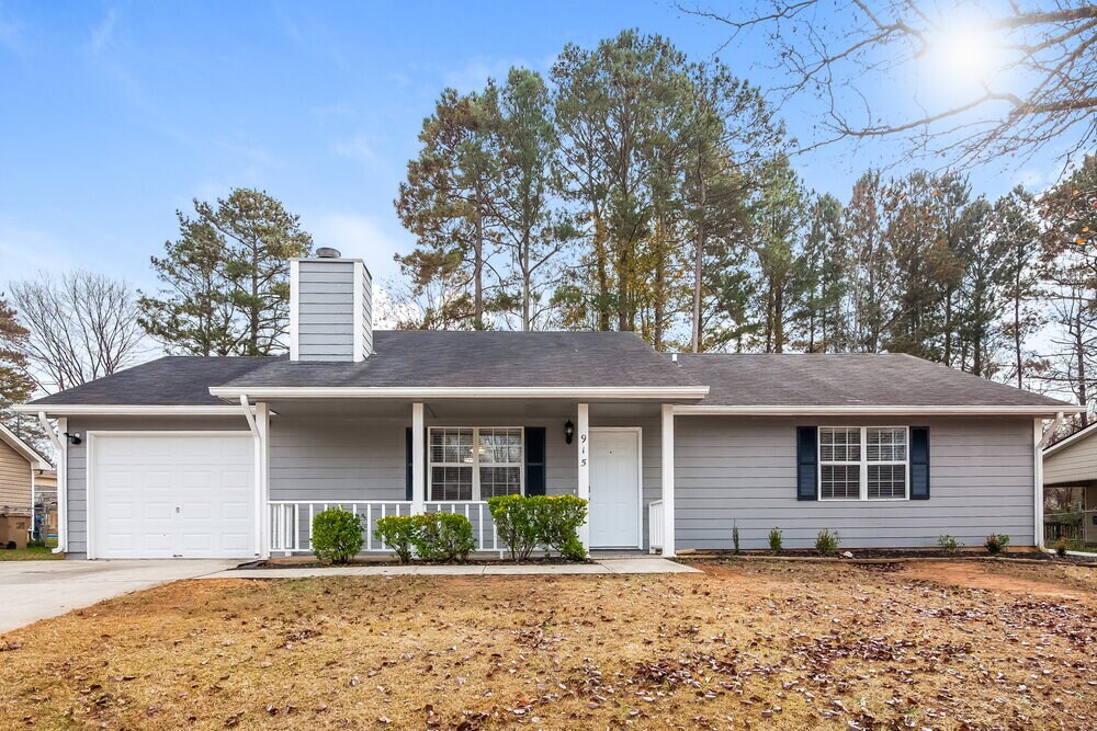 915 Walnut Creek Ln in Jonesboro, GA - Building Photo