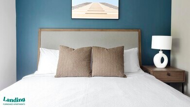 300 Long Shoals Rd in Asheville, NC - Building Photo - Building Photo