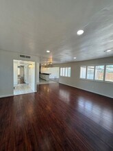 3912 Madrid Ave in Bakersfield, CA - Building Photo - Building Photo