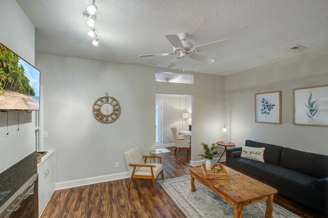 713 Davenport Dr in Mount Pleasant, SC - Building Photo - Building Photo