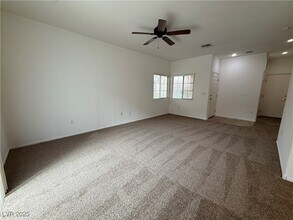 3753 Thomas Patrick Ave in North Las Vegas, NV - Foto de edificio - Building Photo