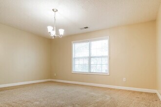 5191 Memorial Ln SW in Powder Springs, GA - Building Photo - Building Photo