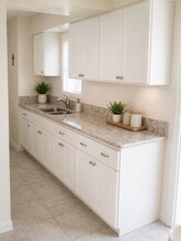 724 Clay Ave in Huntington Beach, CA - Foto de edificio - Building Photo