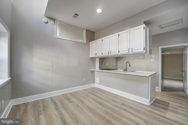 property at 1213 12th St NW