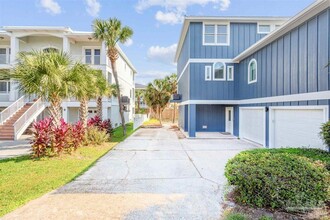 1 La Caribe Dr in Pensacola Beach, FL - Building Photo - Building Photo