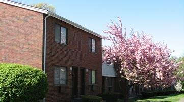 Stonegate Apartments in New Britain, CT - Building Photo - Building Photo