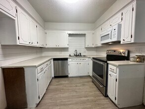 3606 Willow Springs Dr in Oklahoma City, OK - Building Photo - Building Photo