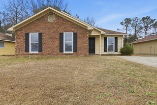 5766 Spanish Oak Dr in Columbus, GA - Building Photo
