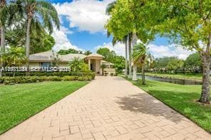 1884 Classic Dr in Coral Springs, FL - Building Photo - Building Photo