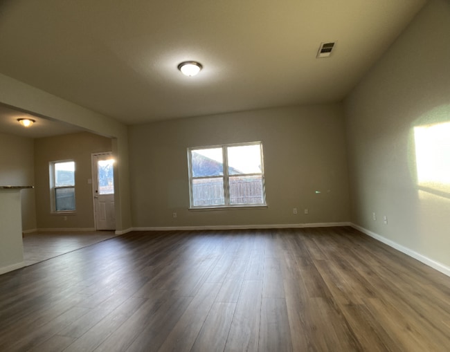 312 Magnolia Dr in Princeton, TX - Building Photo - Building Photo