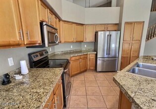 923 E Aquarius Pl in Chandler, AZ - Building Photo - Building Photo