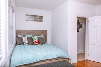 213 Nunda Ave, Unit 2 in Jersey City, NJ - Building Photo - Building Photo