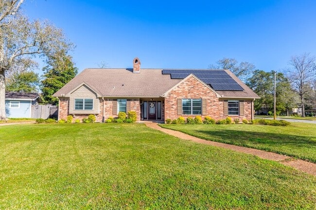 property at 4910 Gladys Ave