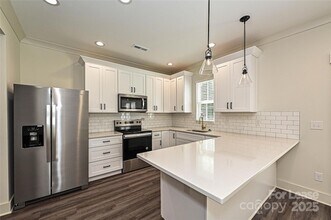 729 Wabash Ave in Charlotte, NC - Building Photo - Building Photo