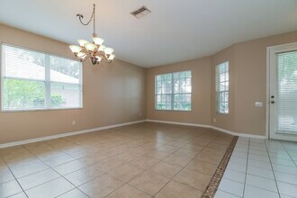 5512 Terrain De Golf Dr in Lutz, FL - Building Photo - Building Photo