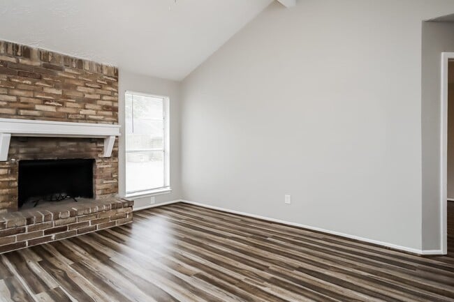 4514 Tylergate Dr in Spring, TX - Building Photo - Building Photo