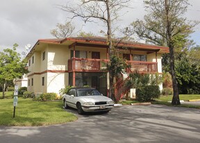 Hidden Forest Condominium in Lauderhill, FL - Building Photo