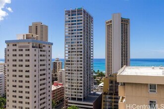 2410 Cleghorn St in Honolulu, HI - Building Photo - Building Photo