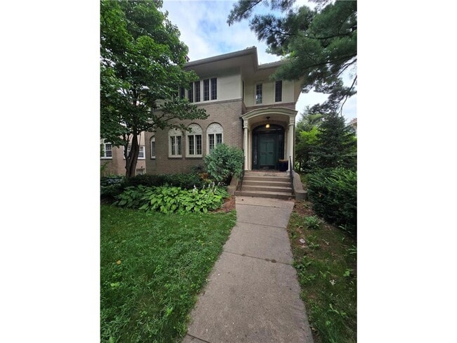 property at 1501 Summit Ave