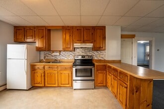 1796 Main St in Bethlehem, NH - Building Photo - Building Photo