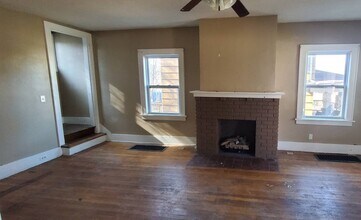 1213 Woodland Ave SE in Massillon, OH - Building Photo - Building Photo