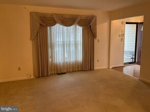 6801 Upper Mills Cir in Catonsville, MD - Building Photo - Building Photo