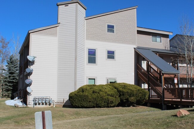 89 Valley View Dr in Pagosa Springs, CO - Building Photo - Building Photo