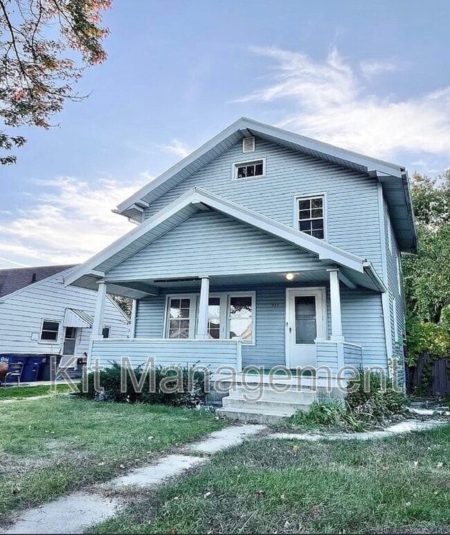 property at 924 National