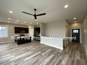3840 Ventura Ave in Idaho Falls, ID - Building Photo - Building Photo