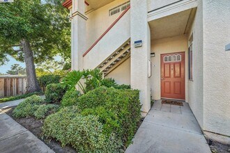 7020 Stagecoach Rd in Dublin, CA - Building Photo - Building Photo