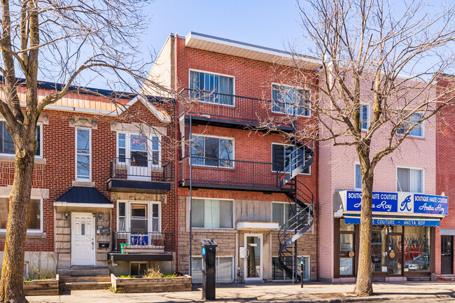 2363 Bélanger St in Montréal, QC - Building Photo - Primary Photo