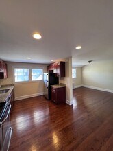 786 Farmington Ave in West Hartford, CT - Building Photo - Building Photo